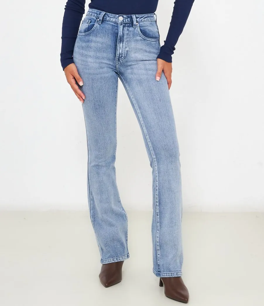 Zuiki Jeans modello flare Hot