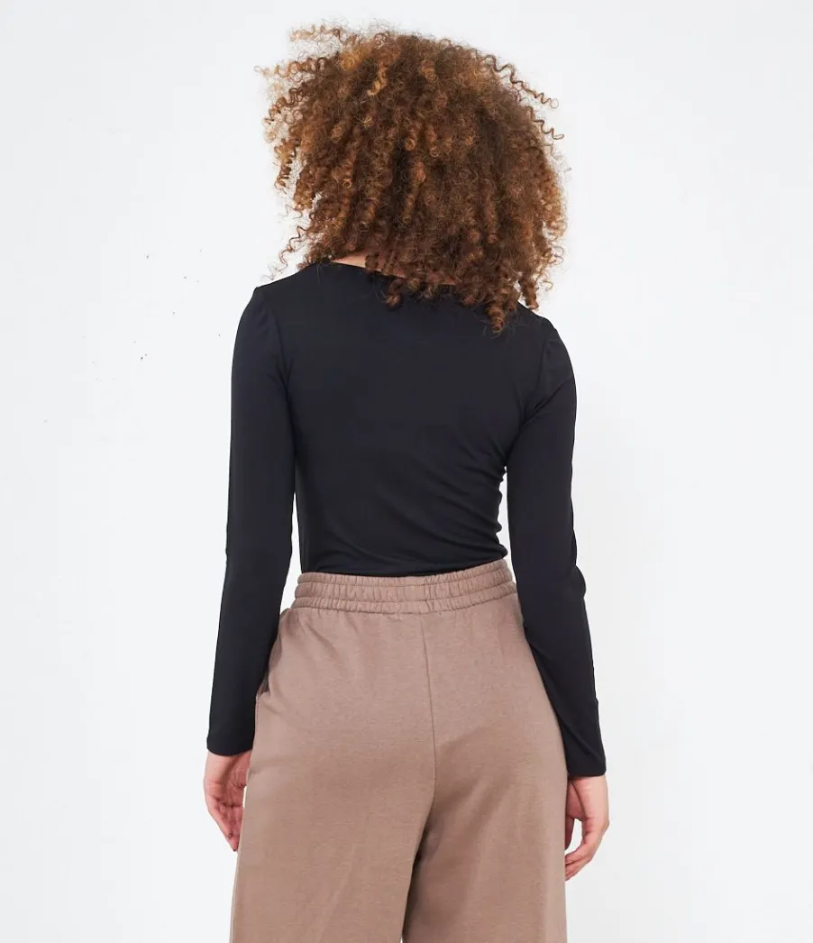 Zuiki Maglia scollo tondo Clearance