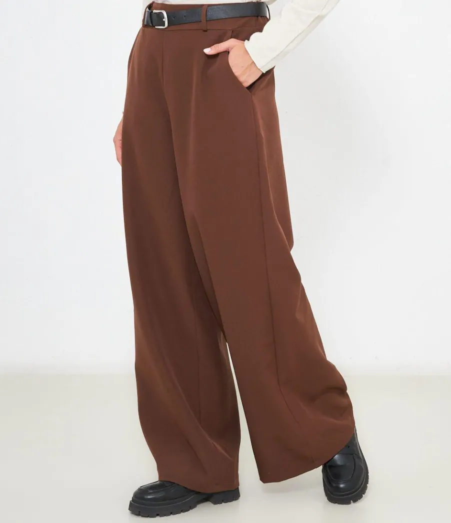 Zuiki Pantaloni con cintura New