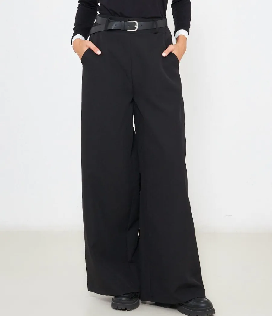 Zuiki Pantaloni con cintura New