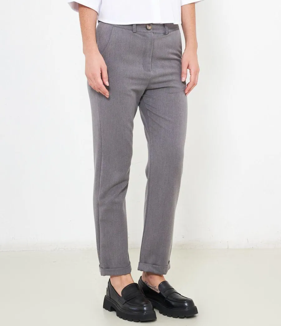 Zuiki Pantaloni con risvolti Outlet