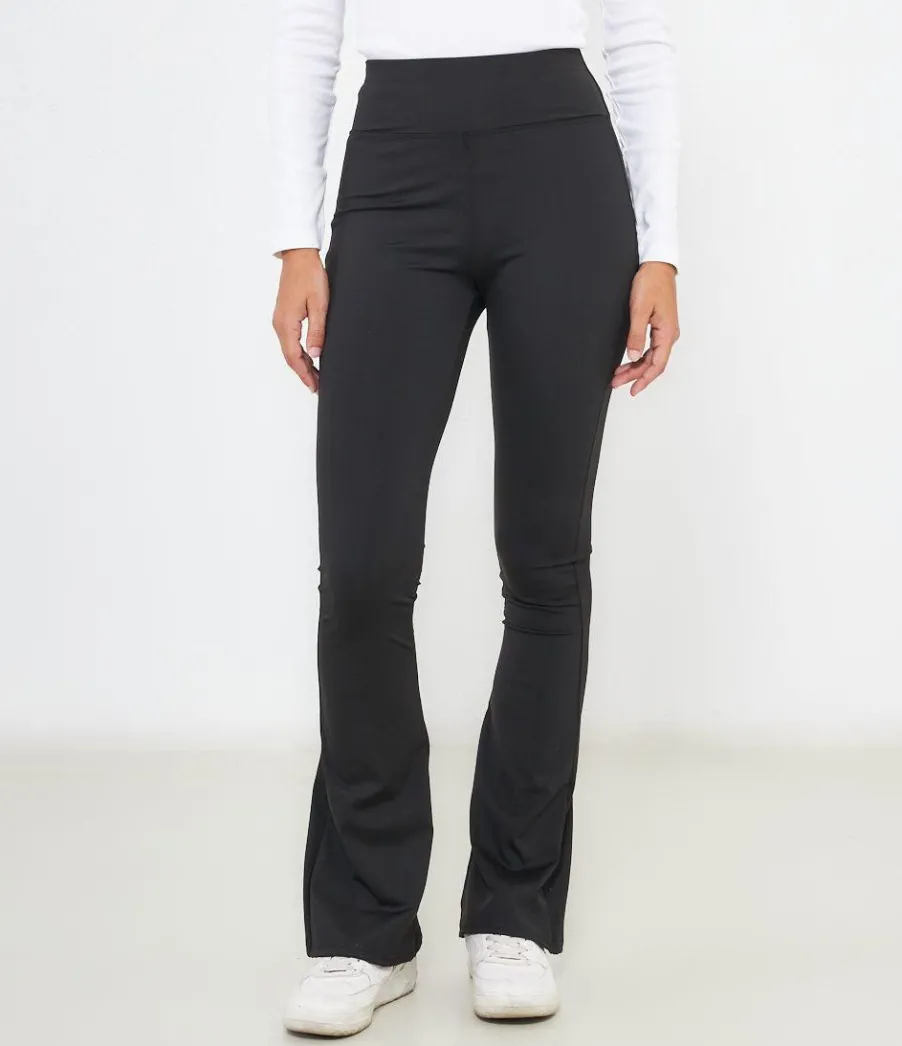 Zuiki Pantaloni flare Nero