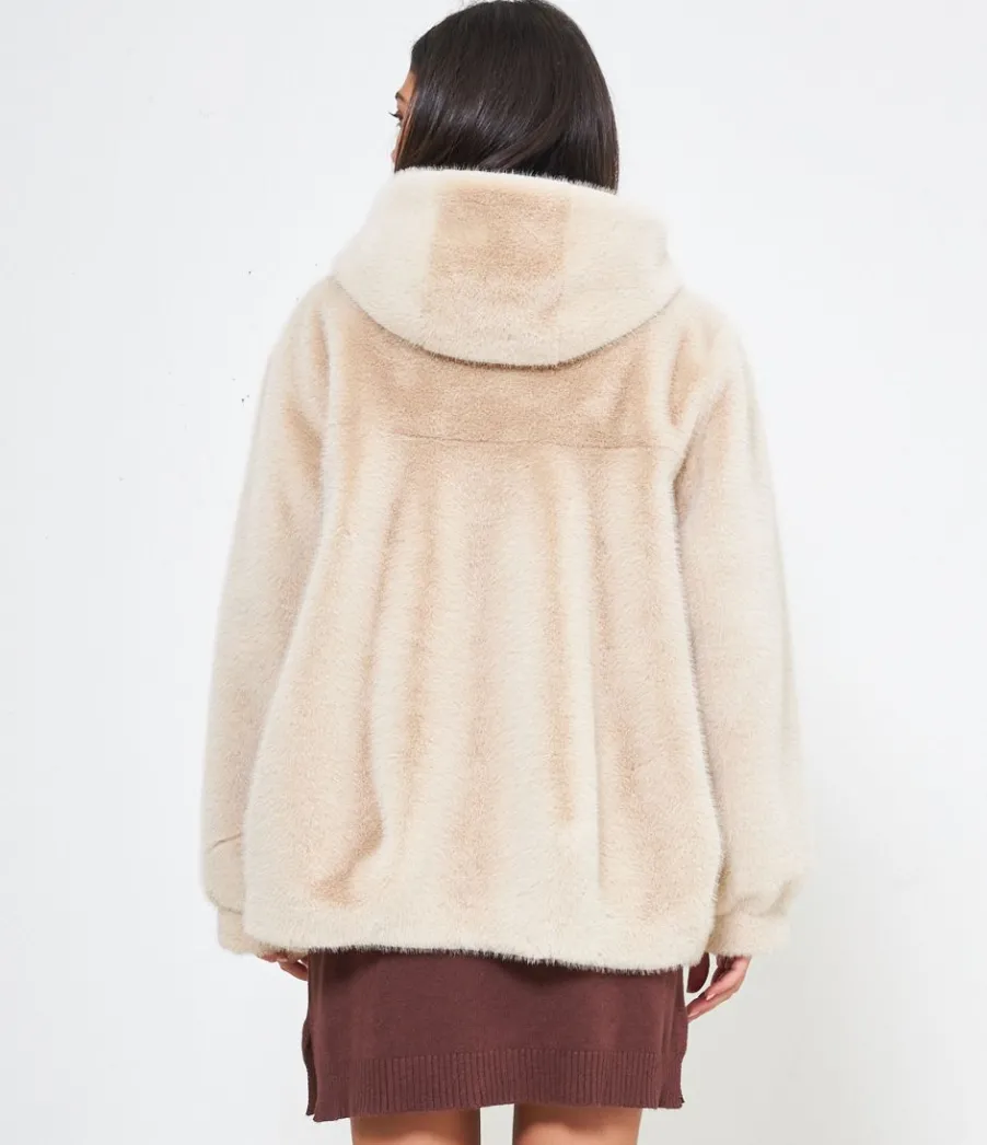 Zuiki Pelliccia over Outlet