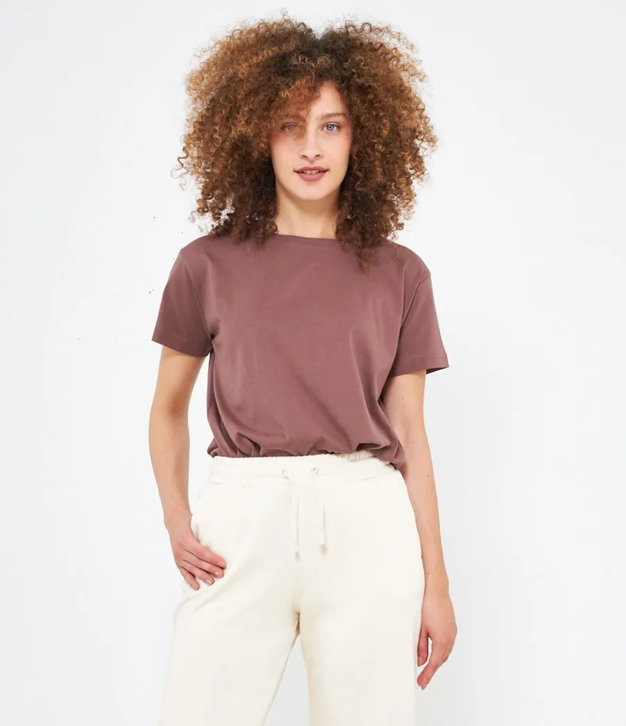 Zuiki T-shirt over Hot