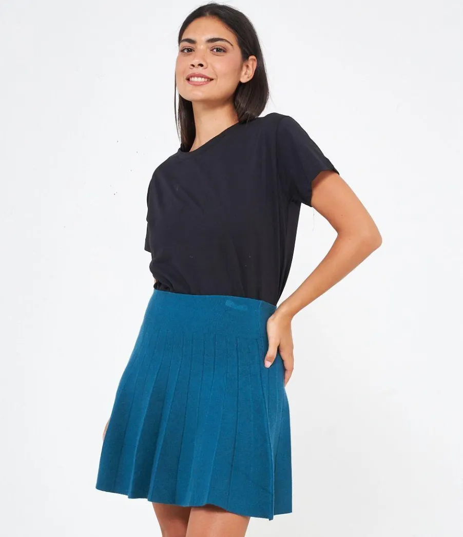 Zuiki T-shirt over Hot